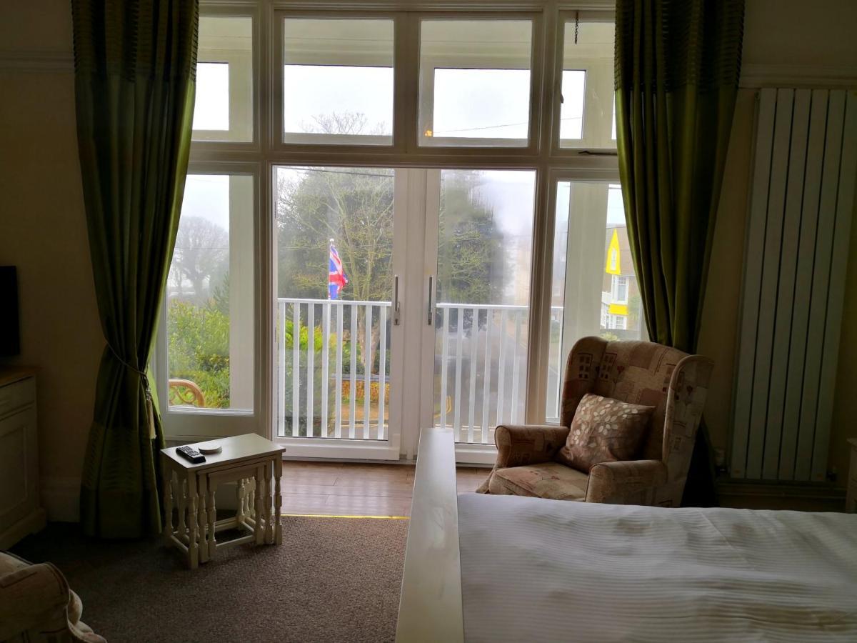 Sunset Guest House Ханстантон Экстерьер фото A room at the hotel